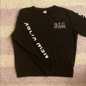 Black Crewneck Light Sweatshirt